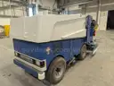 2005 Zamboni Ice Resurfacer