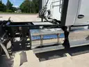 2016 Kenworth T680 4x2 S/A Day Cab Truck Tractor