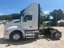 2016 Kenworth T680 4x2 S/A Day Cab Truck Tractor