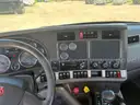 2016 Kenworth T680 4x2 S/A Day Cab Truck Tractor