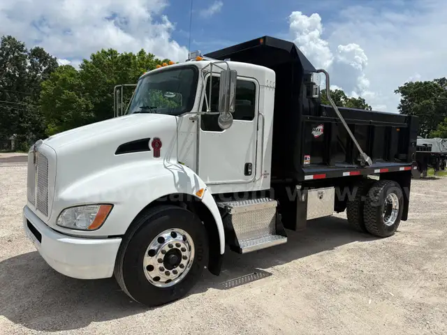 2014 Kenworth T370 S/A Dump Truck