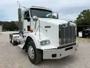 2015 Kenworth T800 6X4 T/A Day Cab Truck Tractor