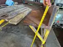 Recycling sorting table