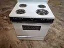 GE Electric Range
