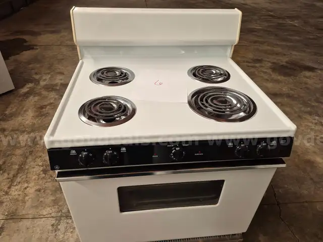 GE Electric Range