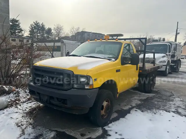 2004 Ford F-350 SD