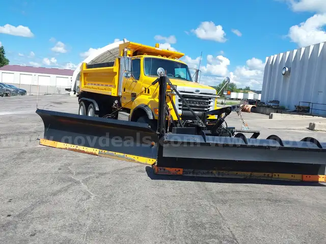 2007 Sterling LT9500 Tandem Axle Dump Truck w/ Front Plow, Wing Plow, and Sander