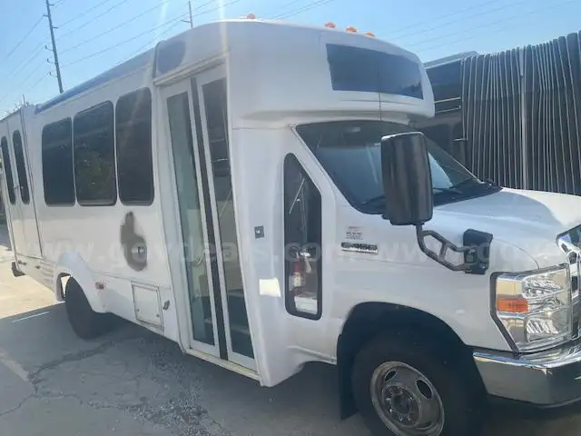 2018 FORD E450 Elkhart Coach-ELKC
