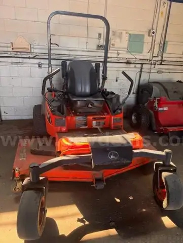 2019 Kubota ZD 1211RL Zero Turn Mower