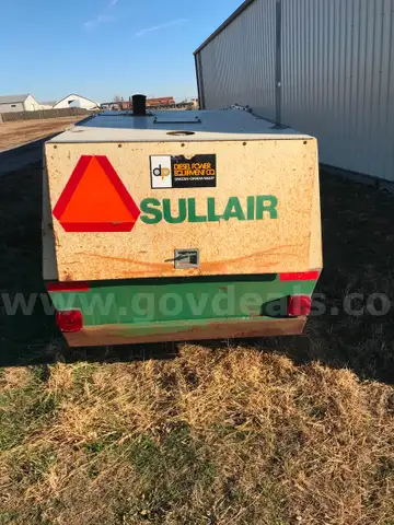 1979 Sullair 180 CFM air compresssor