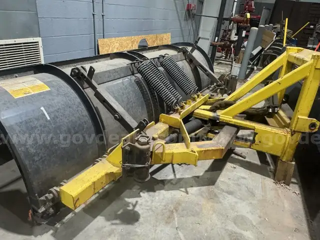 11ft snow plow Gledhill stainless skin  LOT #1