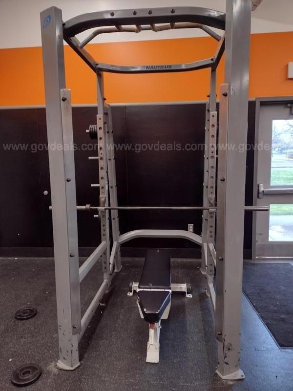 Nautilus discount half rack