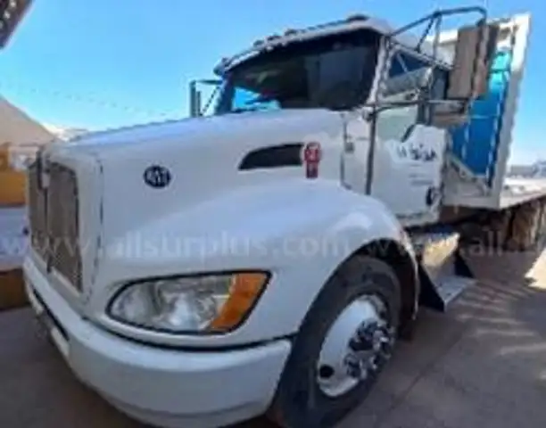2016 KENWORTH T3 Series (CAMION PESADO)