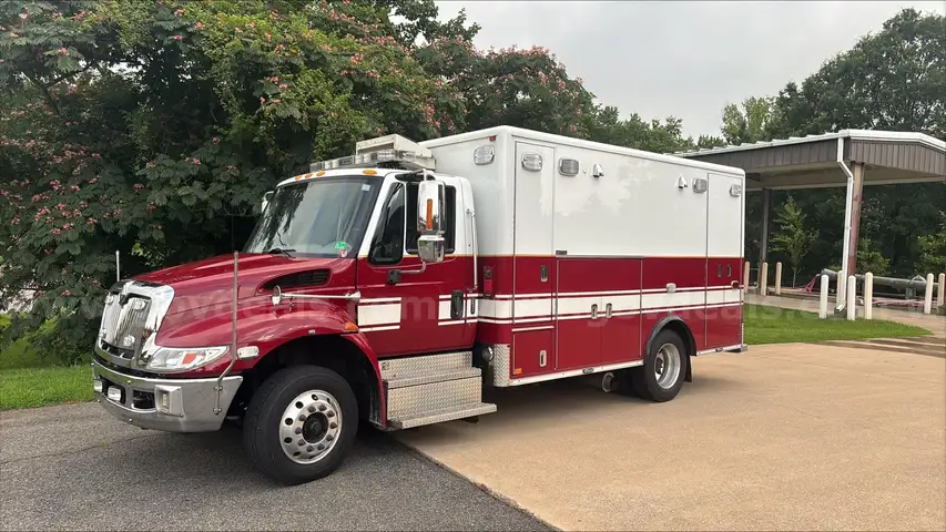 2014 International 4300 Horton Ambulance