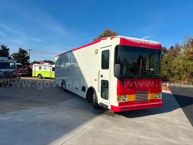 2008 Thomas Mobile Command Center/ Mobile Training Lab