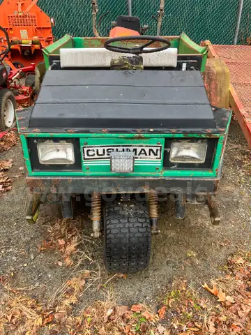 Cushman Truckster