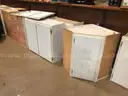 Lot of 20 Kitchen Cabinets