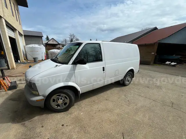 2005 Chevrolet Astro EXTENDED CARGO VAN, 4.3L V6 OHV 12V