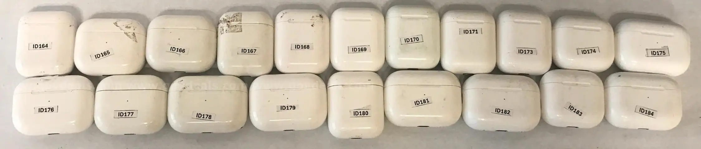 Lot of (19) Apple AirPods &#x2013; Mixed Generations &#x2013; Full Sets &#x2013; Untested Functionality