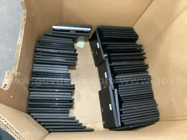 122 Lenovo ThinkPad T582 T570 T460 T490s T480 T480s 4GB RAM Intel i5 i7