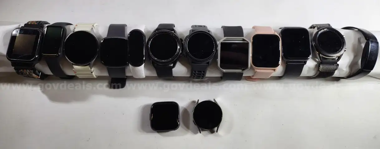 Lot of 14 Mixed Brand Smartwatches &#x2013; Samsung, Fitbit, Amazfit, Coros, Gabb, Xiaomi, Shenzhen &#x2013; Mixed Models &#x26; Conditions