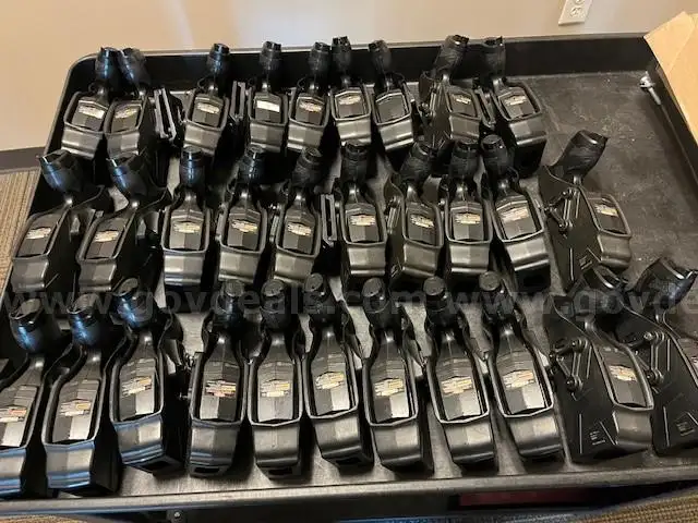 30 - Taser x2 devices, 57 cartridge&#x27;s