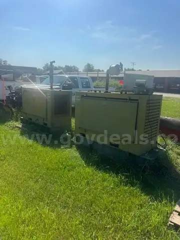 2 Onan 20 GenSet sold together.