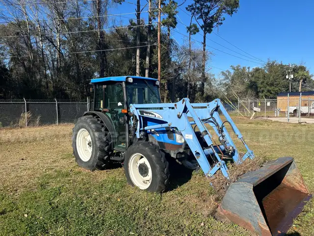 2004 New Holland TN70DA Tractor 4WD