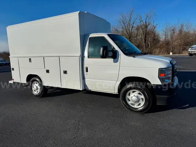 2026 LOW MILE Ford E350 Enclosed Utility Body