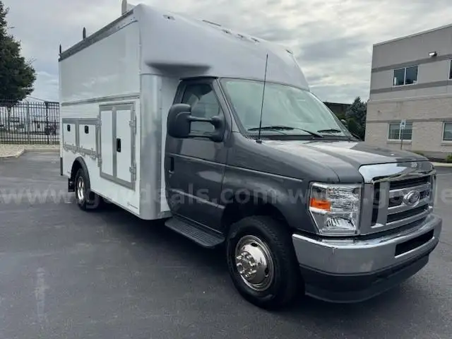 2025 Ford E350 Cutaway Van with RockPort Workport Utility Body