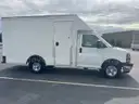 2021 Chevrolet G3500 Cutaway Box Truck/Van