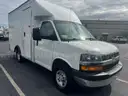 2021 Chevrolet G3500 Cutaway Box Truck/Van