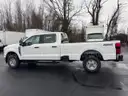 2023 LOW MILE Ford F350 Crew Cab 4x4 Long Bed Pick Up