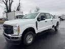 2023 LOW MILE Ford F350 Crew Cab 4x4 Long Bed Pick Up