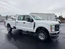 2023 LOW MILE Ford F350 Crew Cab 4x4 Long Bed Pick Up