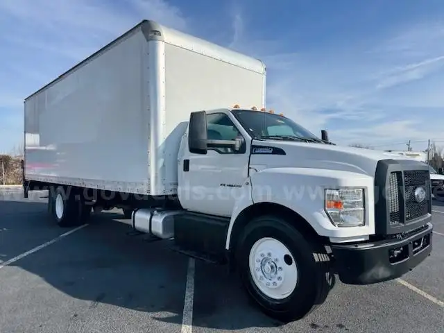 2016 FORD F650 26' BOX TRUCK