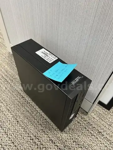 Dell Optiplex 3430. Power charger included