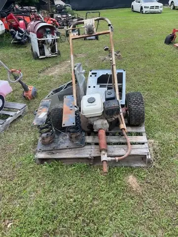 Portable Horizontal Drilling Rig w/200 ft of attachments