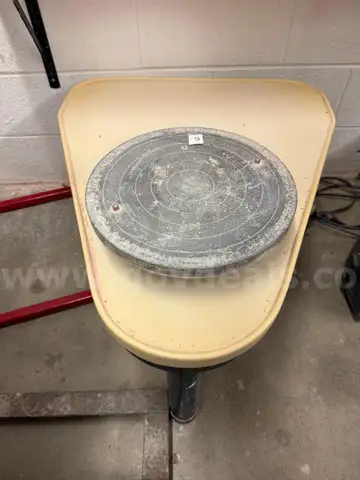 Pottery Wheel for Ceramics
