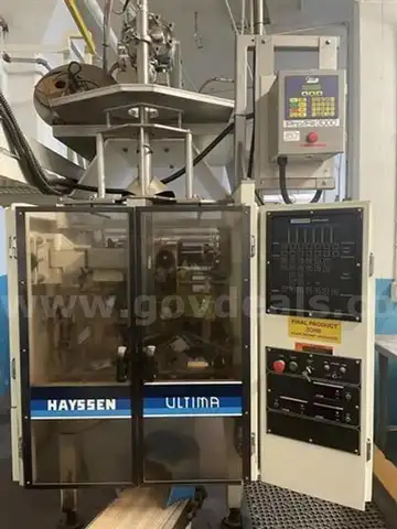 Packaging Machine The Hayssen Ultima Model 12-19HR