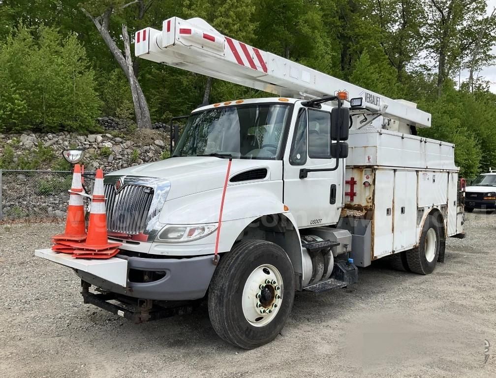 Photo of a 2016 International 4400