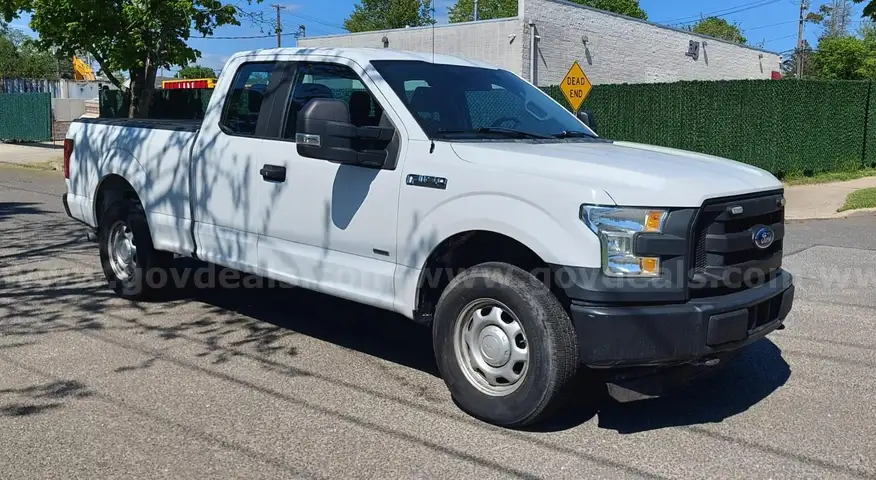 2016 Ford F-150 XL SuperCab 6.5-ft. Bed 4WD