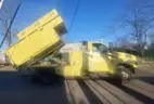 2007 GMC C5500 S/A Chipper Dump Truck