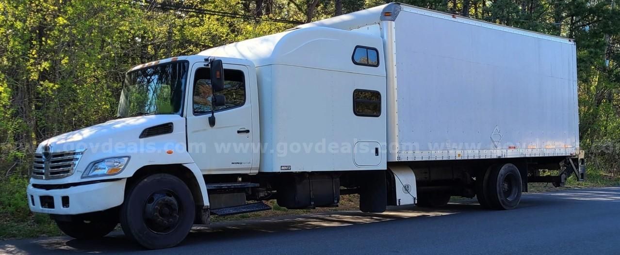Photo of a 2007 Hino Conventional