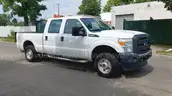 2015 Ford F-250 SD XL Pickup  4 door 4WD/ 4x4 With Liftgate