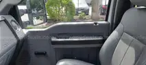2015 Ford F-250 SD XL Pickup  4 door 4WD/ 4x4 With Liftgate