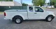 2018 Nissan Frontier King Cab extended Cab pickup truck  4Door,
