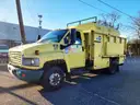 2007 GMC C5500 S/A Chipper Dump Truck