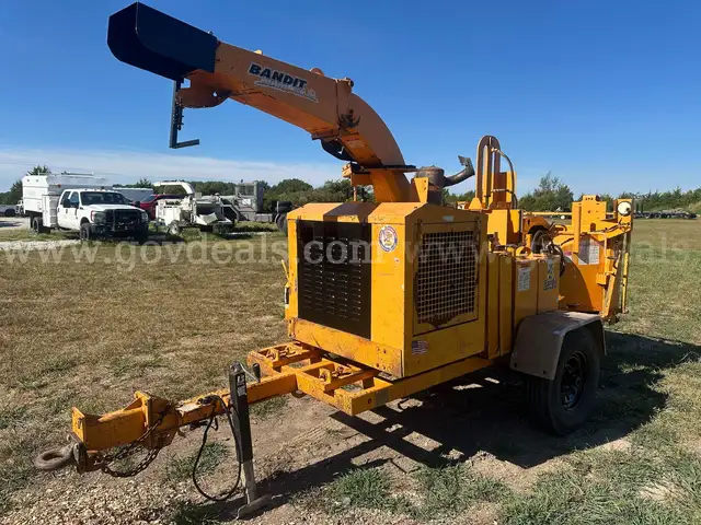 2016 Bandit 990XP Intimidator Portable Wood Chipper