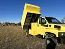 2005 GMC C5500 4x4 S/A Chip Box Truck
